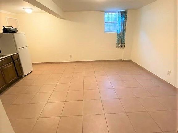 3rd image of 26-18 29th St #1B