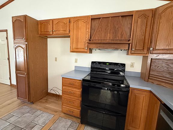 2nd image of 57 Blevens Drive