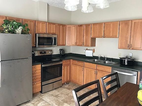4th image of 7406 Kilbridge Dr