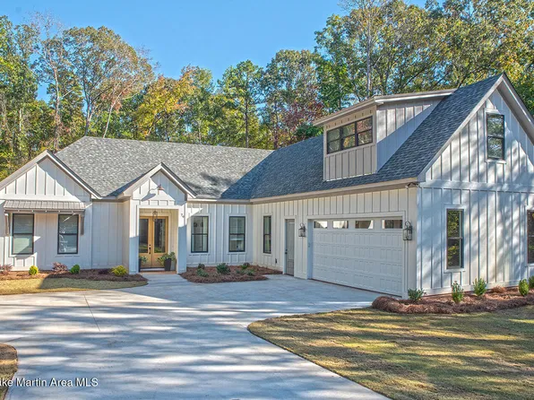 79 Buckskin Ct, Dadeville, AL 36853