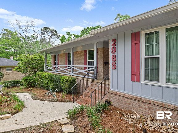 2nd image of 2965 Longleaf Dr