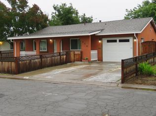 904 Amberwood Rd, Sacramento, CA 95864