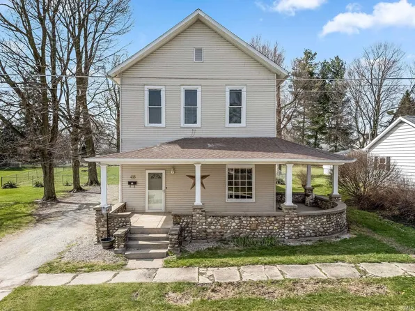 418 Vine St, Lagrange, IN 46761