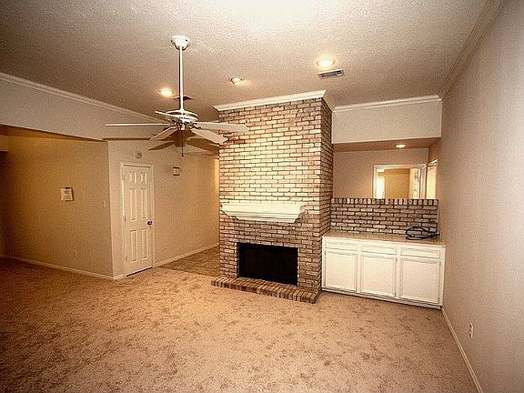 2nd image of 12481 Lyra Dr