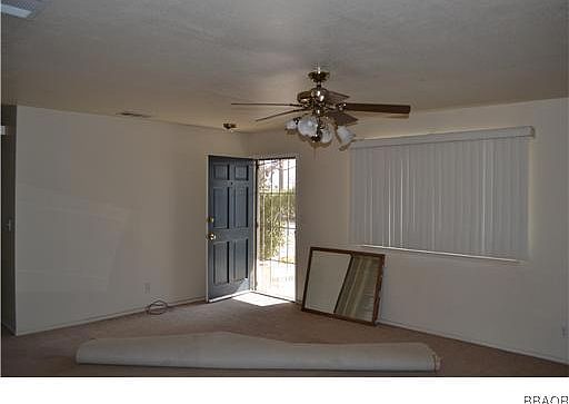 5th image of 16222 Mesquite St
