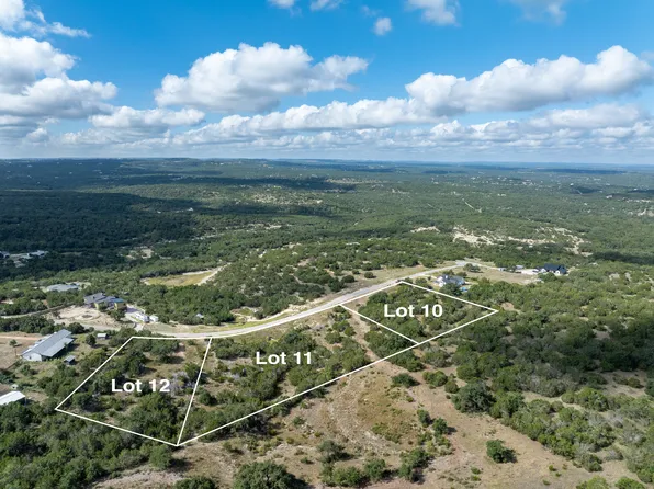 440 Vail River Rd, Dripping Springs, TX 78620