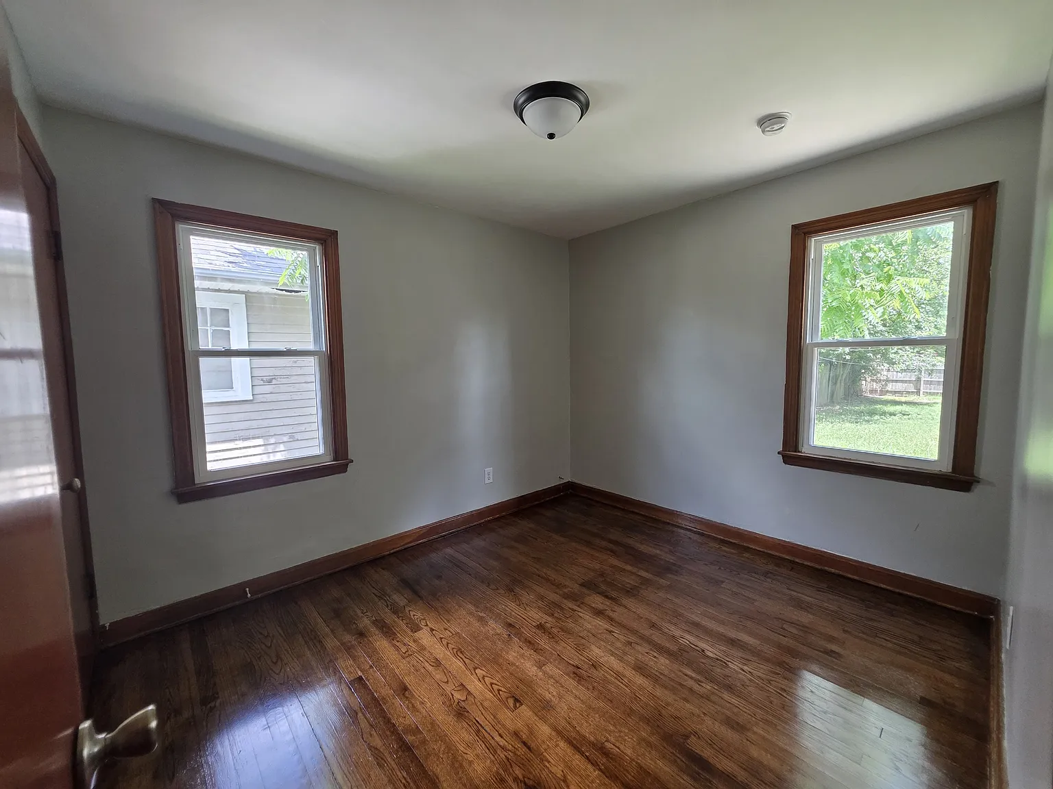 772 Ogden - 772 — Photo 3