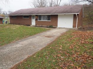 2123 Milesburn Dr, Dayton, OH 45439