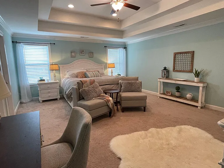 1010 Vanguard Dr — Photo 23
