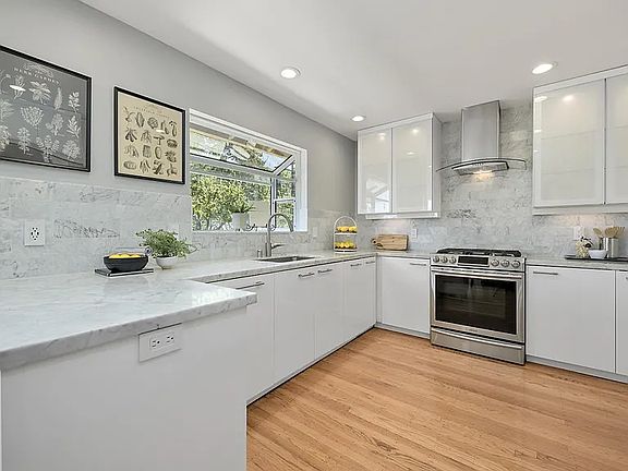 5th image of 2105 Shirley Rd