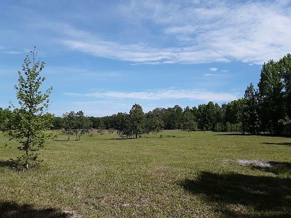 5th image of 00 NE 18th Trail