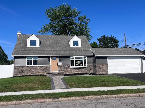 199 Earl Pl