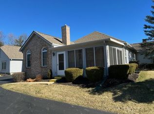 370 Villa Oaks Ln, Columbus, OH 43230