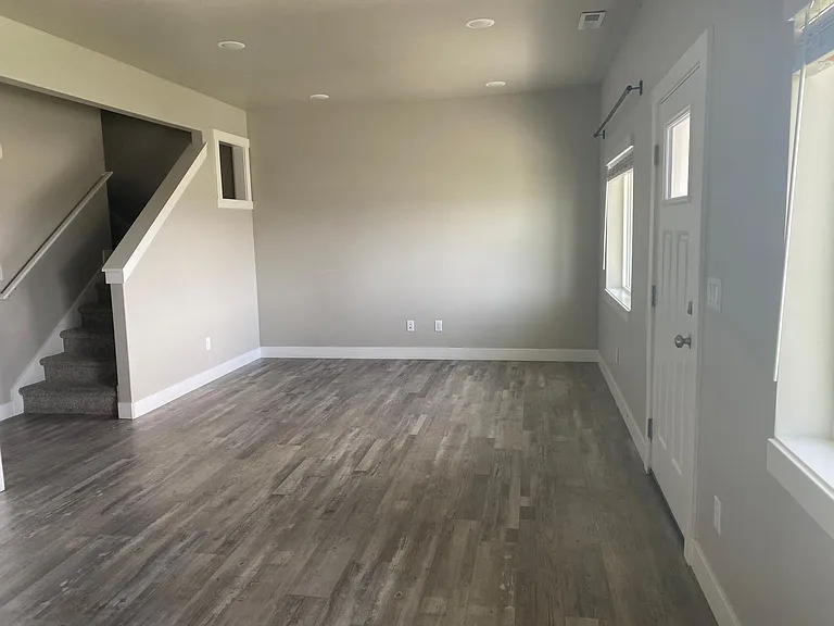 2323 N Wolfpack Way — Photo 12