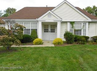 894 Stratford Ct #B, Manchester Township, NJ 08759