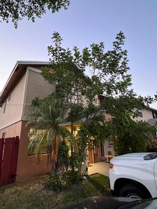 200 NW 106th Ave, Pembroke Pines, FL, 33026