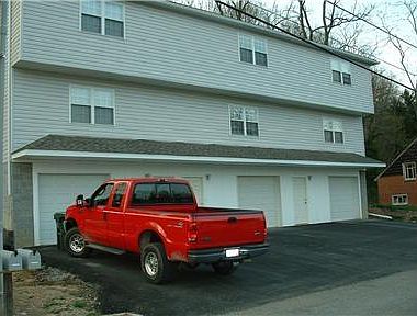 Street view - 3 apartments