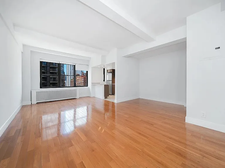 400 E 57th St #3DH — Photo 1