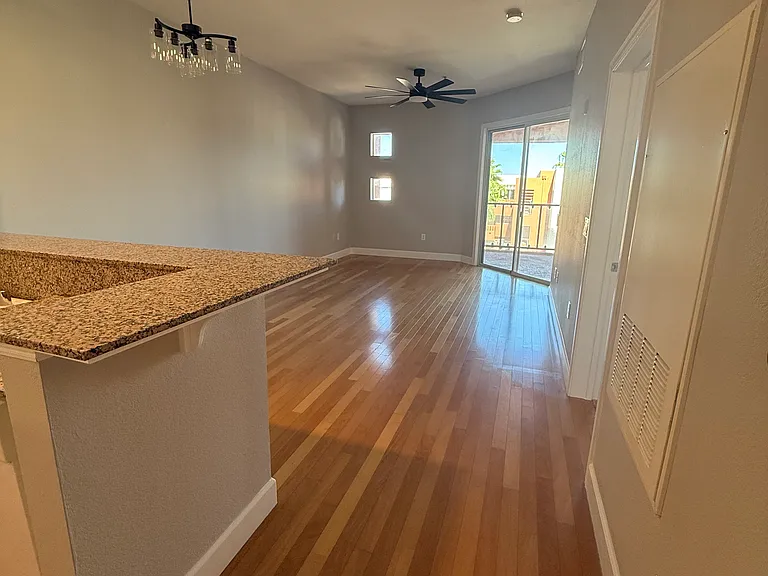 59 E Agate Ave #401 — Photo 8