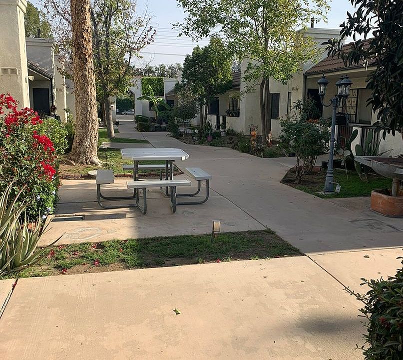 Laurel Court 9505 Laurel Canyon Blvd Arleta CA Zillow