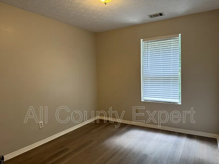 7156 Lone Oak Way — Photo 15