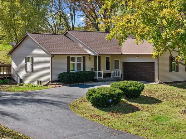 E7173 Eagle Ridge Ct, Reedsburg, WI 53959
