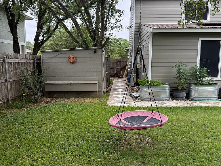 3315 Western Dr — Photo 17