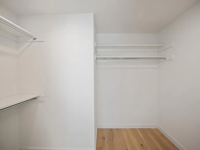 1335 Larkin St #203 — Photo 16