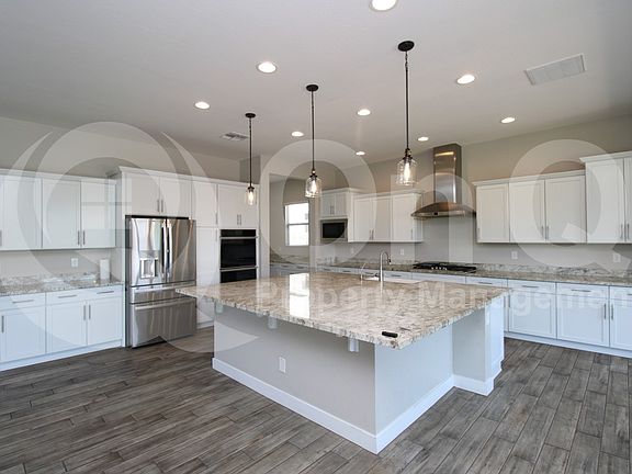 4th image of 10635 E Tumbleweed Ave