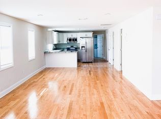 217 Carpenter St #C, Providence, RI 02903