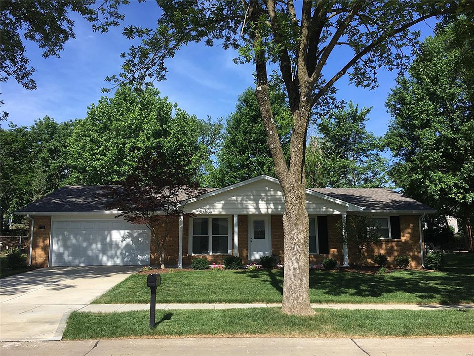 1st image of 1717 Heffington Dr