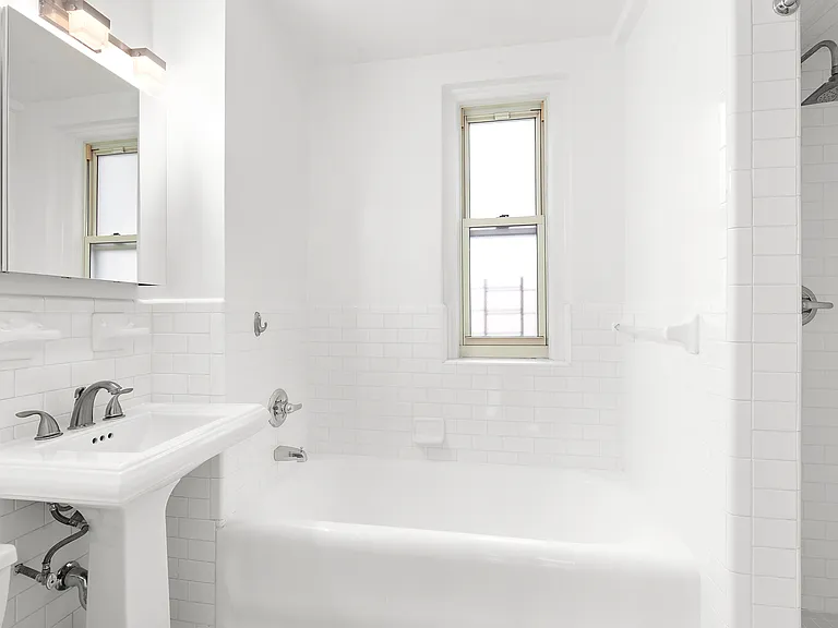 697 W End Ave #14C — Photo 12
