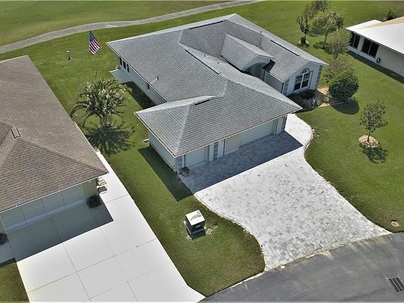 3rd image of 29102 Caddyshack Ln