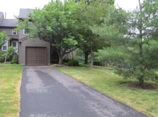 31A Chicopee Dr, Princeton, NJ 08540