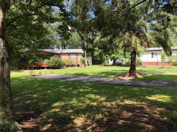 1688 Brier Way E, Jacksonville, FL 32221