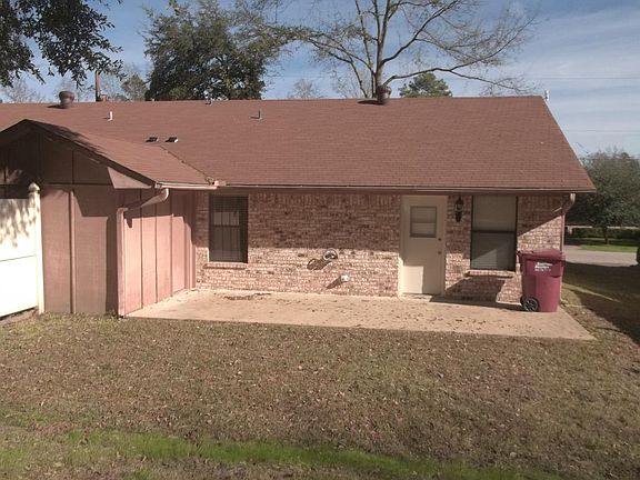 2nd image of 106 Willow Creek Ct #106 A