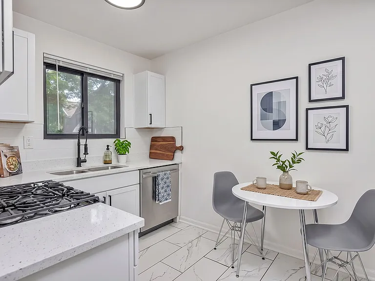2535 Lysle Ln #3B — Photo 5