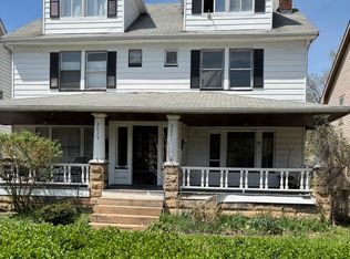 2639 Hampshire Rd, Cleveland Heights, OH 44106