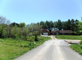 10210 Boyles Rd, Gentry, AR 72734