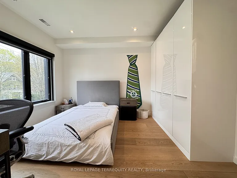 67 Gormley Ave — Photo 17