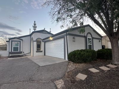 1888 Lee Loop NE, Rio Rancho, NM, 87144