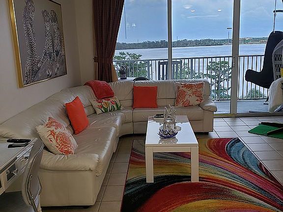 5th image of 13415 Blue Heron Beach Dr #405