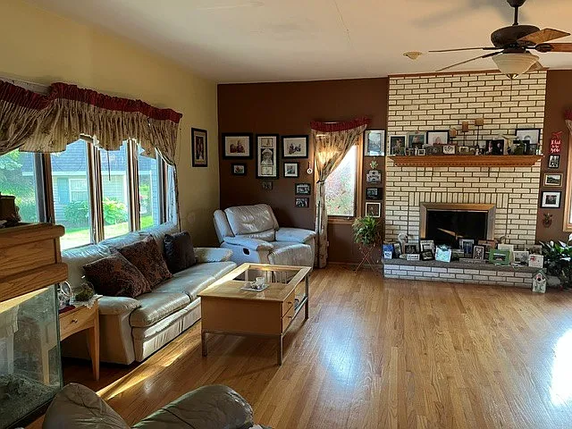 4 bed, 3.5 bath, 2832 sqft, $4,300 — Photo 3