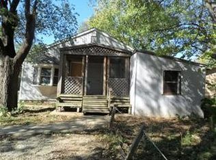 2505 SE Minnesota Ave, Topeka, KS 66605