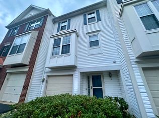 21738 Kings Crossing Ter, Ashburn, VA 20147