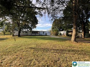 6560 Martins Creek Belvidere Hwy, Bangor, PA 18013