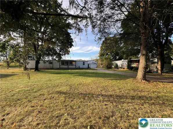 6560 Martins Creek Belvidere Hwy, Bangor, PA 18013