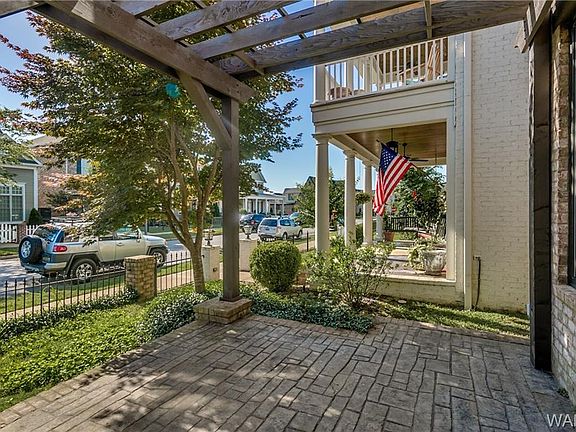 4th image of 5422 Anna Ln
