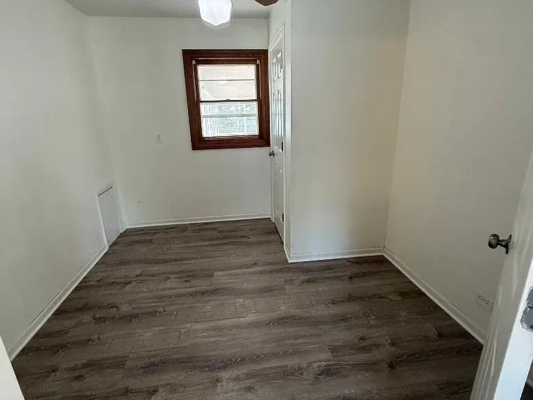 5107 Willow Ln — Photo 14