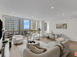10747 Wilshire Blvd APT 902, Los Angeles, CA 90024